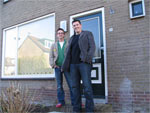 Mark en Paul voor Paul & Netty's nieuwe huis